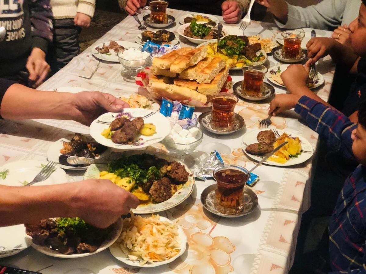 Zaur Guest Hause Hotel Xinaliq Kültér fotó