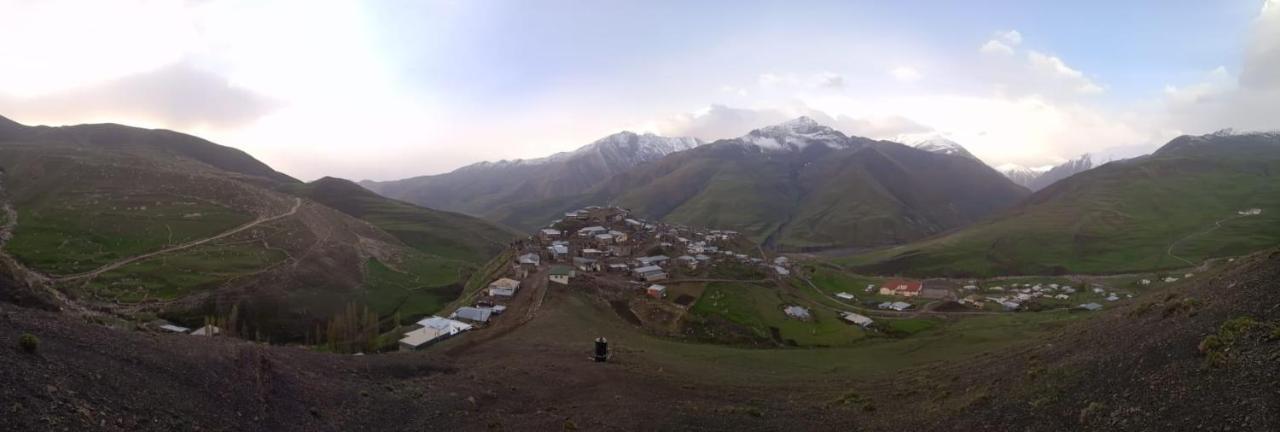 Zaur Guest Hause Hotel Xinaliq Kültér fotó